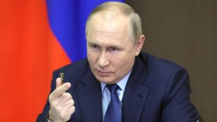 Руският президент Владимир Путин заяви че санкционната политика на западния
