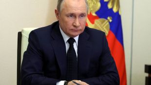Руският президент Владимир Путин поздравявайки ръководителят на Луганската народна република