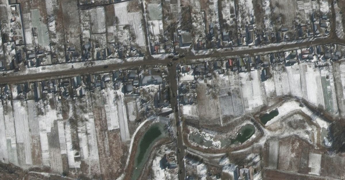 Сателитни снимки показват, че големият руски конвой, който от миналата