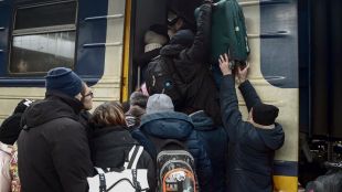 Украйна обяви че няма да отваря хуманитарни коридори за евакуация