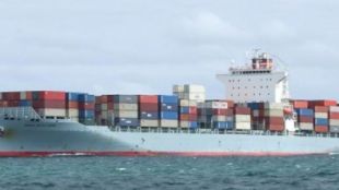 Товарен кораб на датския корабоплавателен гигант Мерск Maersk загуби 90