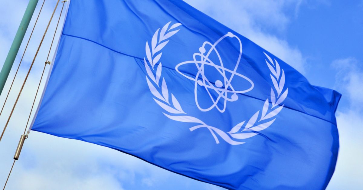 Международната агенция за атомна енергия (МААЕ) алармира, че около 210