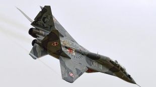Полша е готова да преотстъпи всичките си изтребители МиГ 29 на