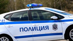 Хванаха дрогиран шофьор в Разград съобщиха от полицията Автомобил е спрян