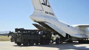 Турция очаква да получи и втората партида от руските зенитно ракетни