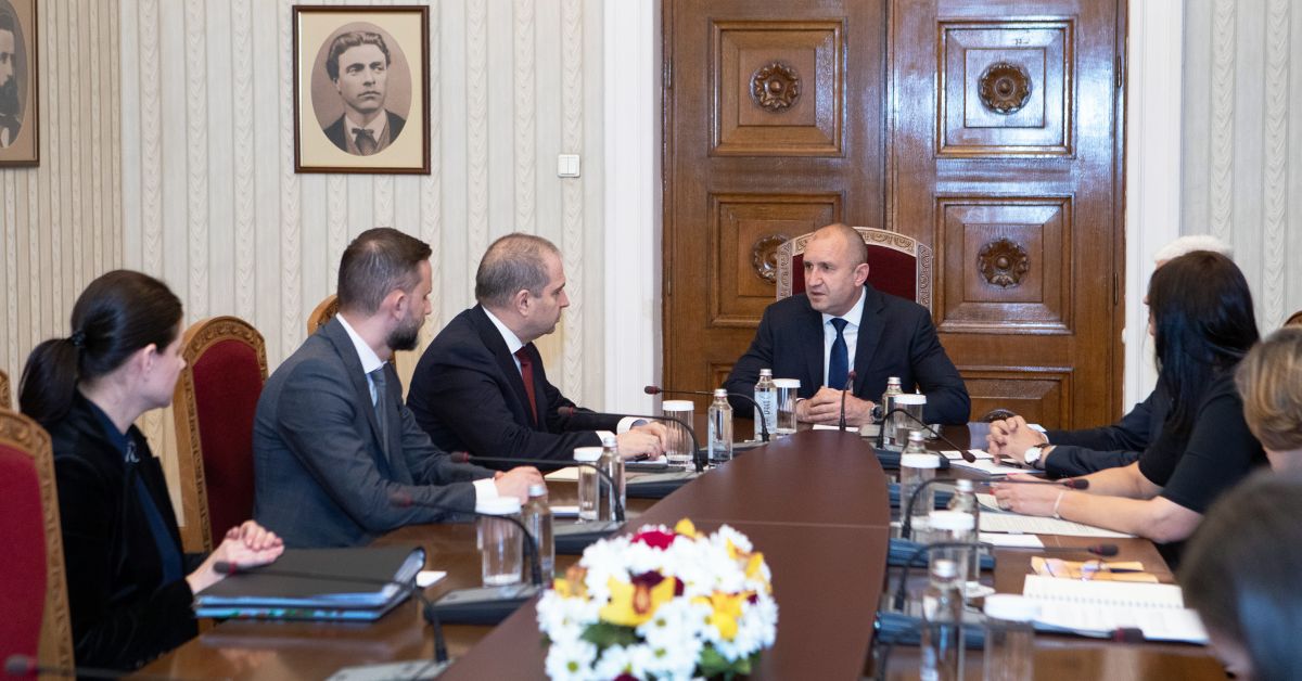 Президентът Румен Радев проведе среща днес на „Дондуков“ 2 със