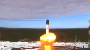 Русия е тествала успешно нова междуконтинентална балистична ракета Russia tests nuclear capable