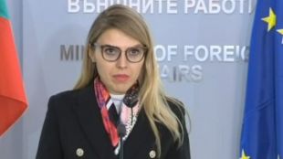 МВнР ясно заявява че българската позиция относно присъединяването на Северна