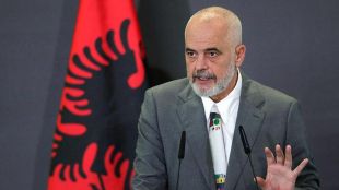 Албанският премиер Еди Рама говорейки за европейското предложение за нормализиране