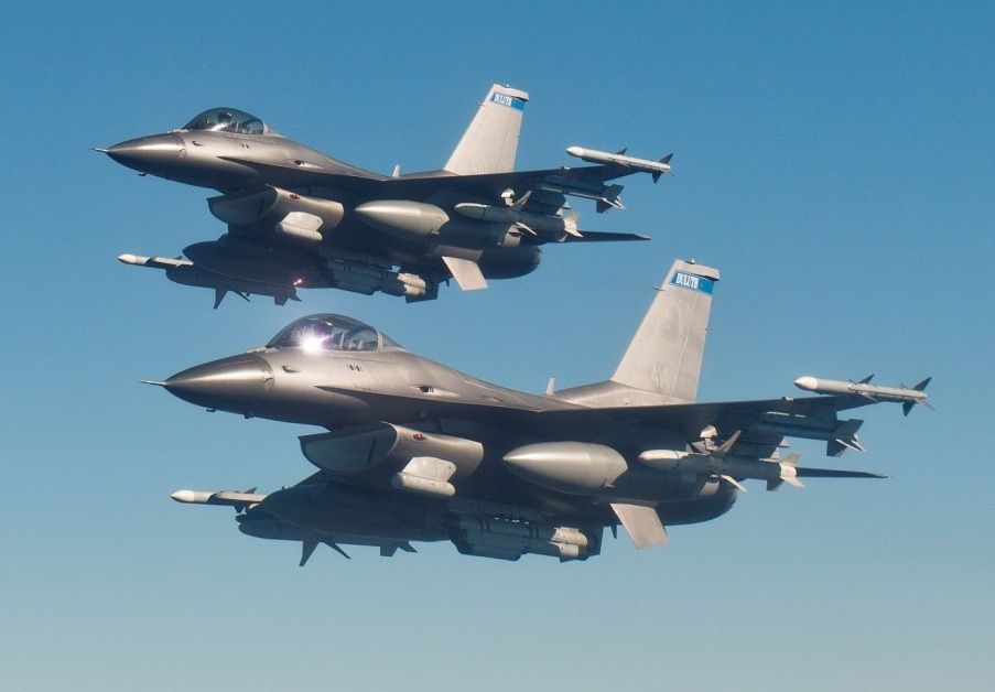 САЩ одобриха потенциалната продажба на още 8 изтребителя F-16 за