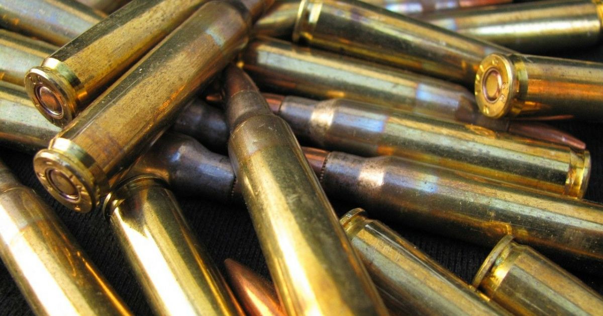 Полицейски служители иззеха незаконно оръжие и боеприпаси от частен дом