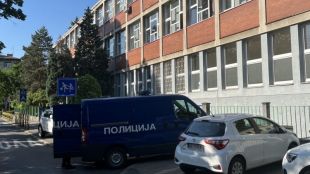 Сигналите за поставени бомби вчера в Белград са дошли от