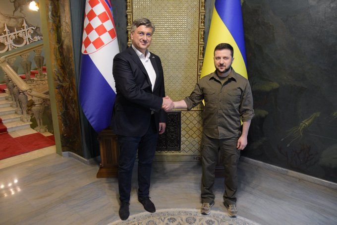 В украинската столица Киев пристигна хърватският премиер Андрей Пленкович, който
