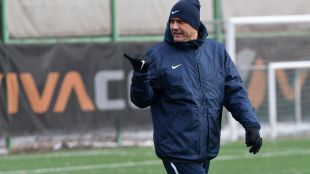 Иванков и Гонзо отново титуляри за "Левски"