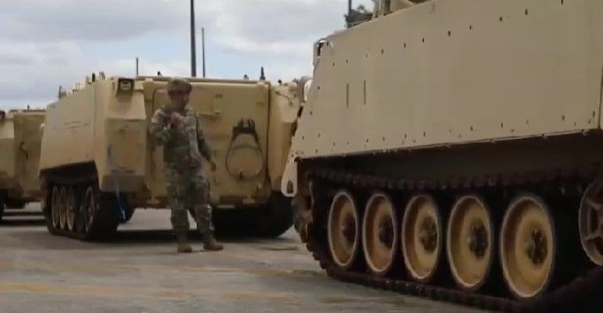 САЩ показаха видео с бронетранспортьори М113, които американските военни се