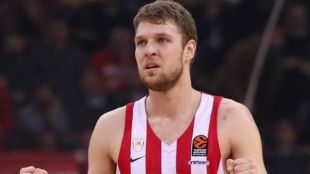 Везенков се завръща в националния отбор по баскетбол