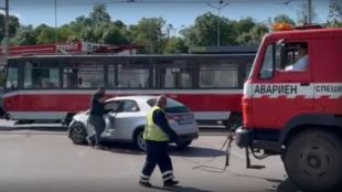 Катастрофа на кръстовището между булевардите Константин Величков и И Е