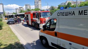 Мъж пострада тежко при катастрофа на столичния бул. "България"