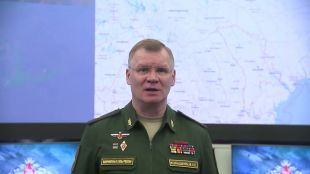 Руските войски са атакували летище и танков завод в Източна