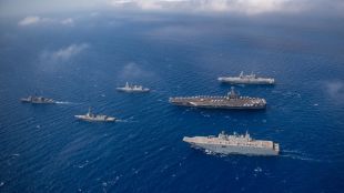 Кораби на руските и китайските военноморски сили съвместно патрулираха акватория