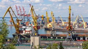 Украйна заяви че няма да разминира водите около черноморското пристанище
