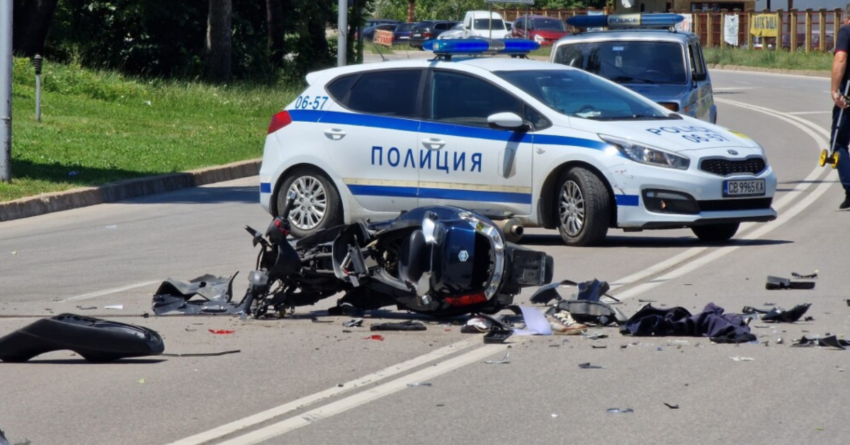 Моторист загина на място при катастрофа във Враца, предаде .Малко