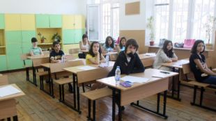 2250 деца и ученици от Украйна са записани в български
