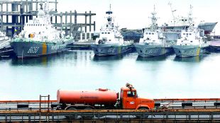 Разблокират кораби от три украински пристанищаОчаква се отпътуването на 25