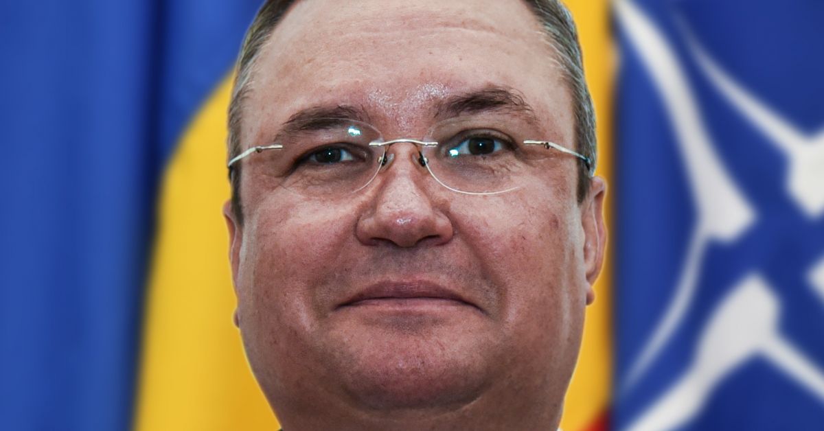 Румънският премиер Николае Чука подаде оставка. Това съобщи самият той