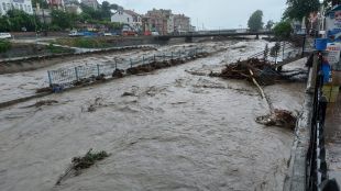 Проливен дъжд предизвика голямо наводнение в Североизточна Турция предаде БТА