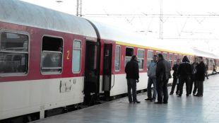 БДЖ прекратява от днес безплатното пътуване с влак на украинските