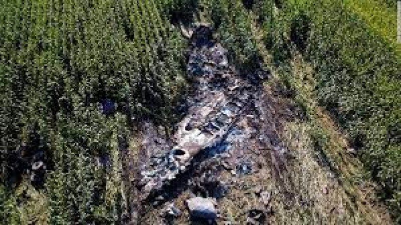 Самолетът, който се разби снощи край Кавала, е превозвал 11,5