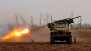 Руснаците атакуват с високоскоростни АТВ та край Орехов Това съобщи в