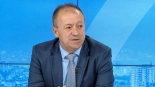 Иво Атанасов: Възможно е ПП да звънят на някои депутати, за да ги поканят на преговори