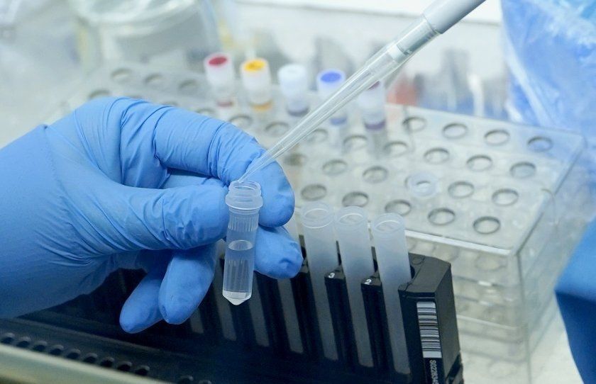 Спешно върнете безплатните PCR и и антигенни тестове за COVID 19 С