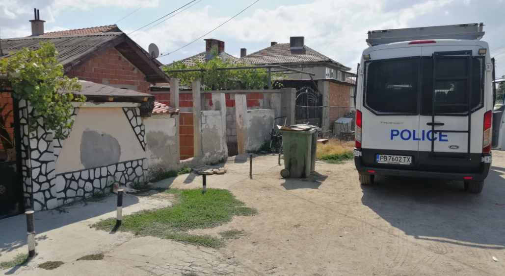 Задържаният загубил съдебна битка за къщаНиколай бил нападнат от жертвите