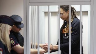 32 годишната баскетболистка бе арестувана през февруари на летище в Москва