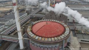 Русия обяви че енергоснадбяването на Запорожката атомна електроцентрала в Украйна