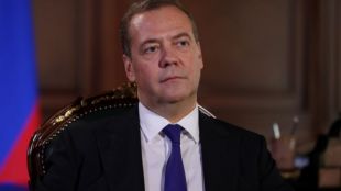 Бившият руски президент Дмитрий Медведев заяви че Москва трябва да