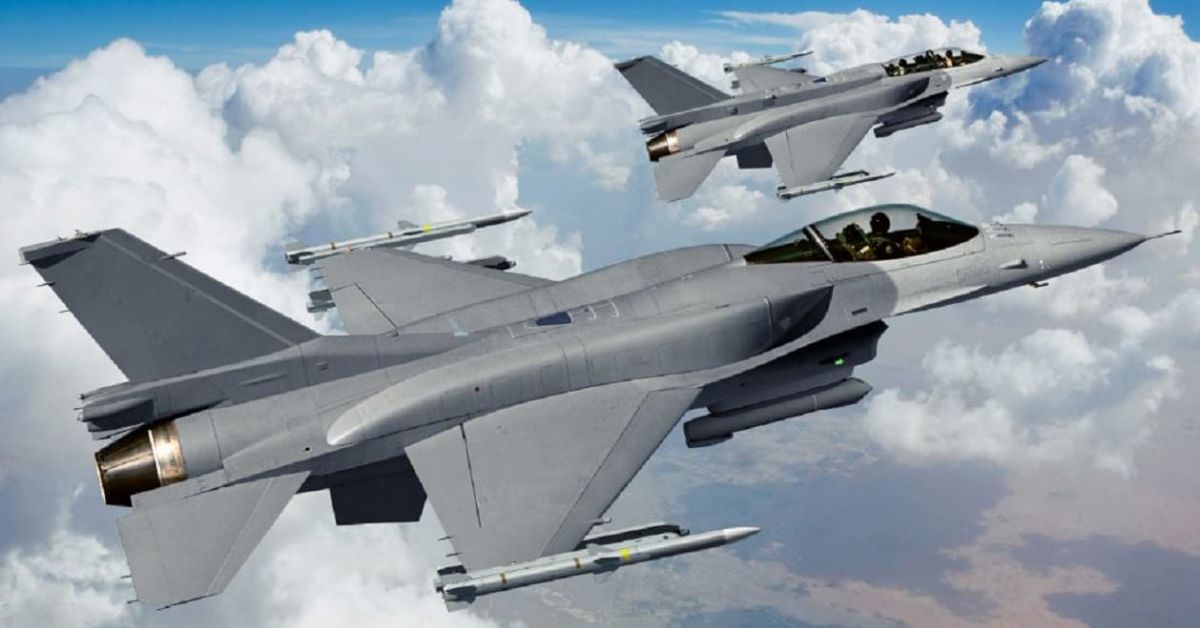 Тайван представи днес своя най-модерен боен самолет - F-16V, който