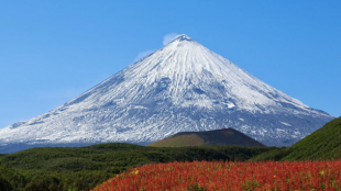 Шестима души загинаха при изкачване на вулкана Ключевская Сопка в
