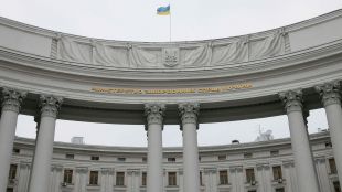 Украинските власти претърсиха домовете на бившия вътрешен министър Арсен Аваков