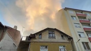 Пожар избухна в жилищна сграда в центъра на София съобщи