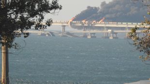 3 украински морски дрона насочени към Кримския мост са били