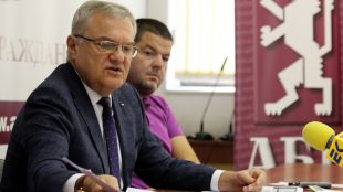 Председателят на АБВ Румен Петков изрази съмнение че строително монтажните работи