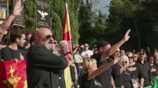 Хиляди неофашисти организираха поход в Италия Те се събраха в