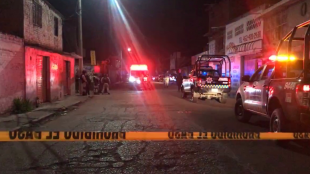 12 застреляни при нападение в бар в Мексико Неизвестни въоръжени
