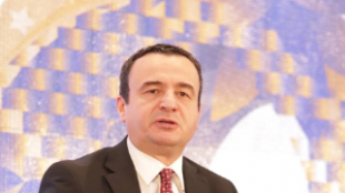 Косовският премиер Албин Курти повтори обвинението че Белград стои зад