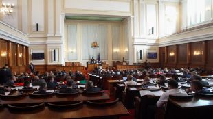 Промените в Изборния закон влизат на второ четене в пленарната