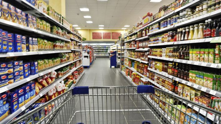 Инфлацията, която отразява цените на храните във Великобритания, достигна рекордни